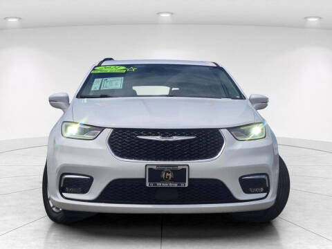 2021 Chrysler Pacifica Touring