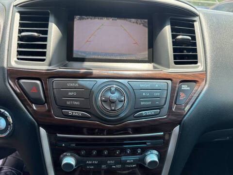 2014 Nissan Pathfinder SL