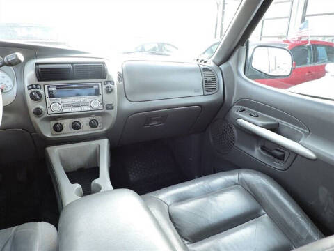 2002 Ford Explorer Sport Trac Value