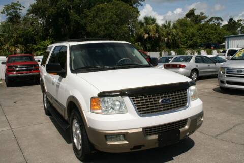 2004 Ford Expedition for sale at Mike's Trucks & Cars in Port Orange FL