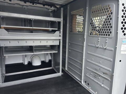 2017 Chevrolet Express 2500