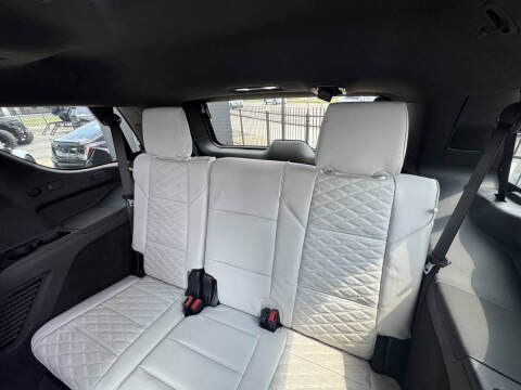 2025 Cadillac Escalade-V