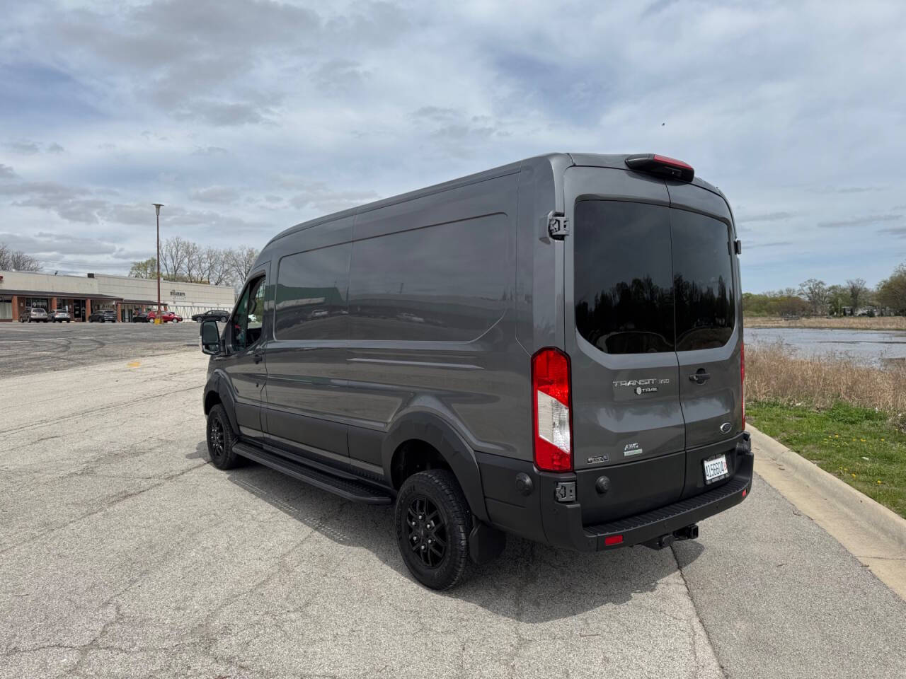 2023 Ford Transit 4