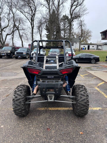 2015 Polaris Razr