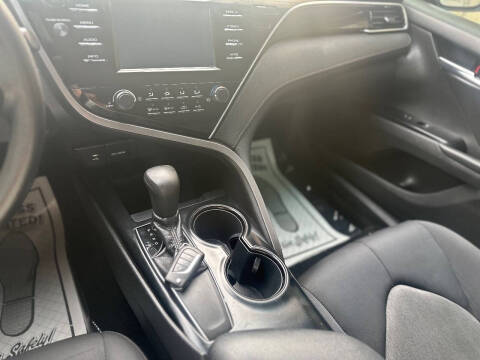 2018 Toyota Camry LE