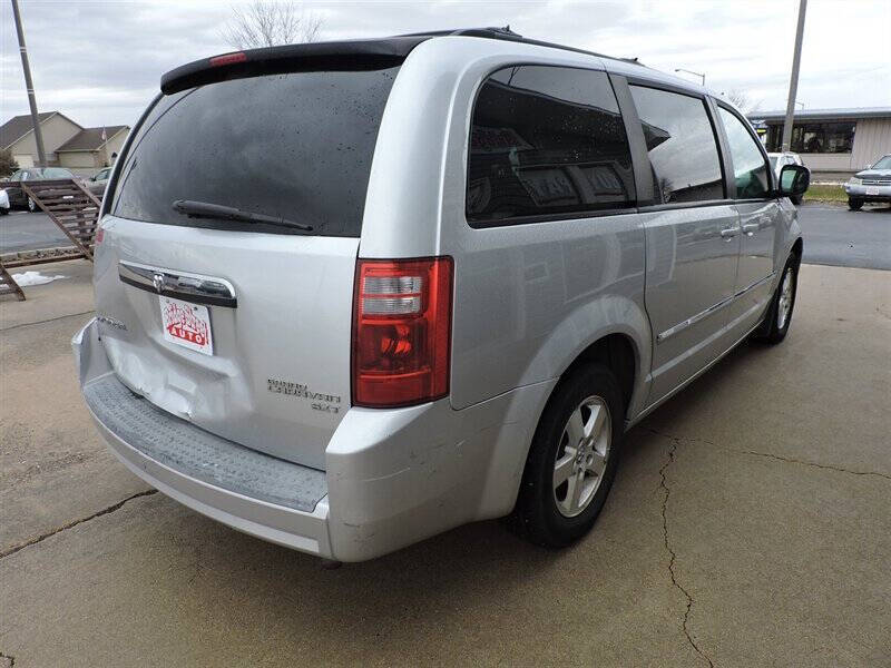 2009 Dodge Grand Caravan SXT
