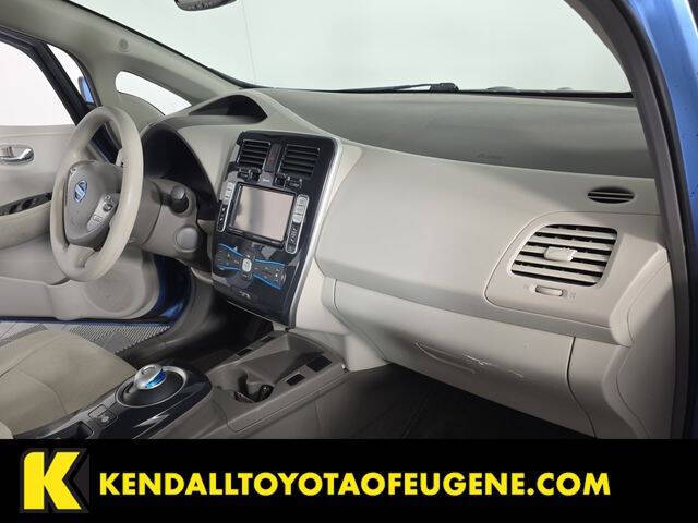 2011 Nissan LEAF SL