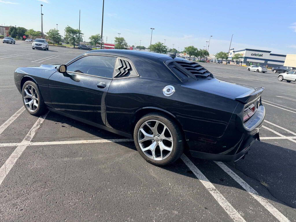 Black 2016 Dodge Challenger SXT SXT 2dr Coupe 2