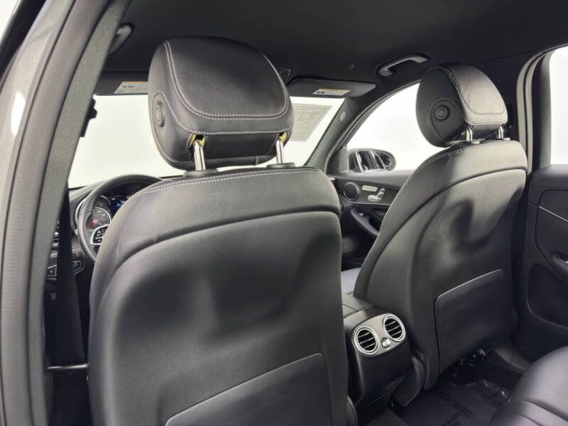 2022 Mercedes-Benz GLC GLC 300 4MATIC