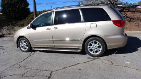 2006 Toyota Sienna for sale at NORCROSS MOTORSPORTS in Norcross GA