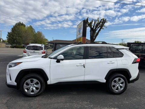 2021 Toyota RAV4 LE