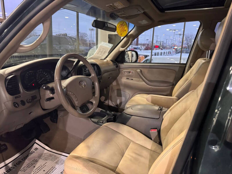 2006 Toyota Sequoia SR5