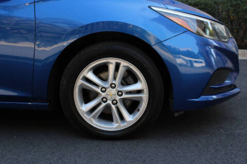 2017 Chevrolet Cruze LT Auto