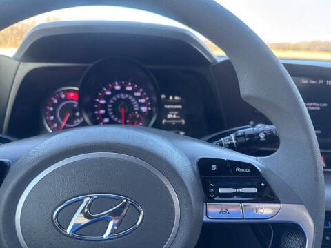 2022 Hyundai Elantra