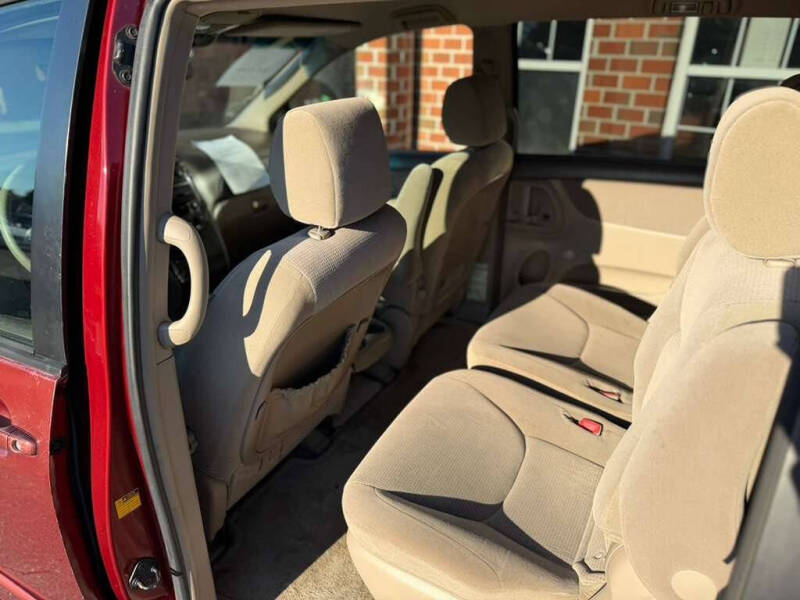 2005 Toyota Sienna CE 7 Passenger