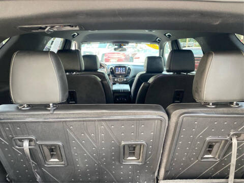 2022 Chevrolet Traverse LT Leather