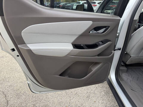 2020 Chevrolet Traverse LT Leather