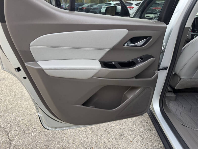 2020 Chevrolet Traverse LT Leather