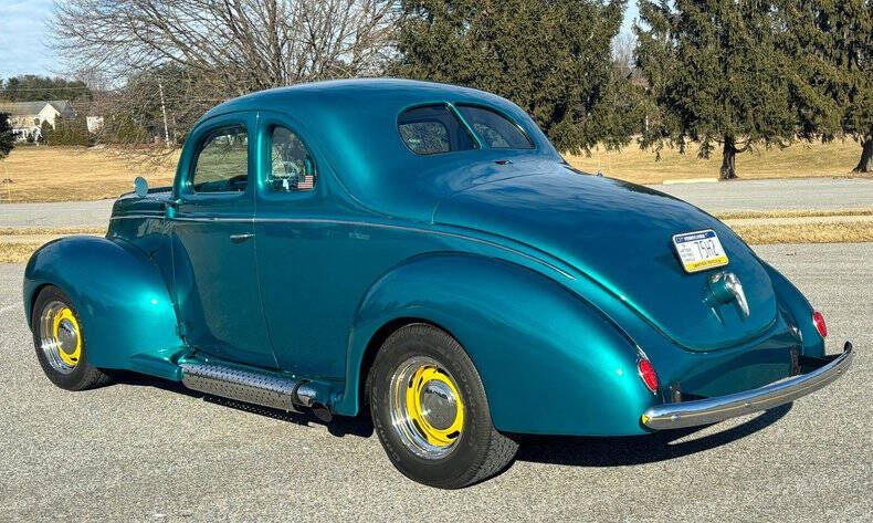 1939 Ford Deluxe