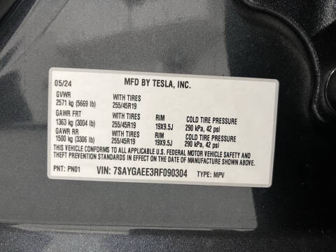 2024 Tesla Model Y Long Range