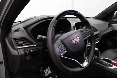 2024 Cadillac CT4 Premium Luxury