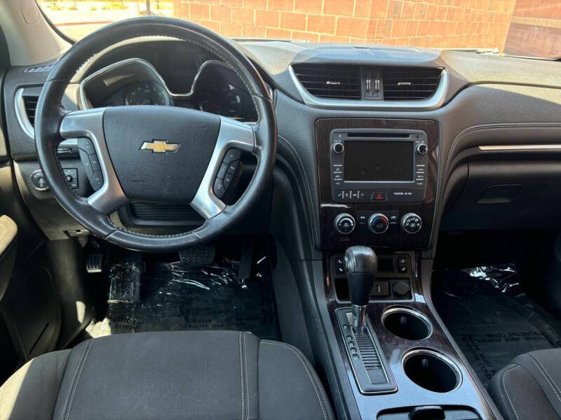 2016 Chevrolet Traverse LT