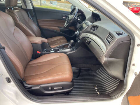 2020 Acura ILX w/Premium