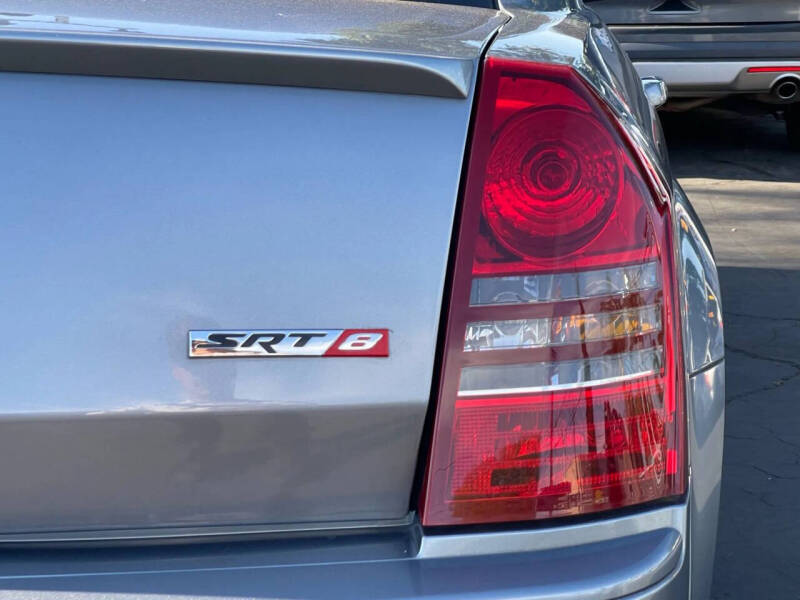 2006 Chrysler 300 SRT-8