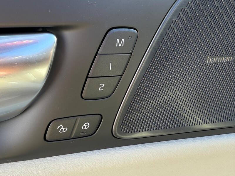 2026 Volvo V60 Cross Country B5 Plus