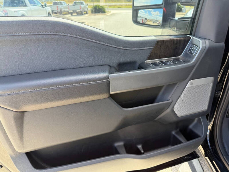 2023 Ford F-250 Super Duty Lariat