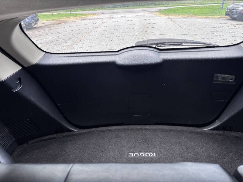 2012 Nissan Rogue S