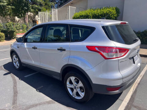 2014 Ford Escape S
