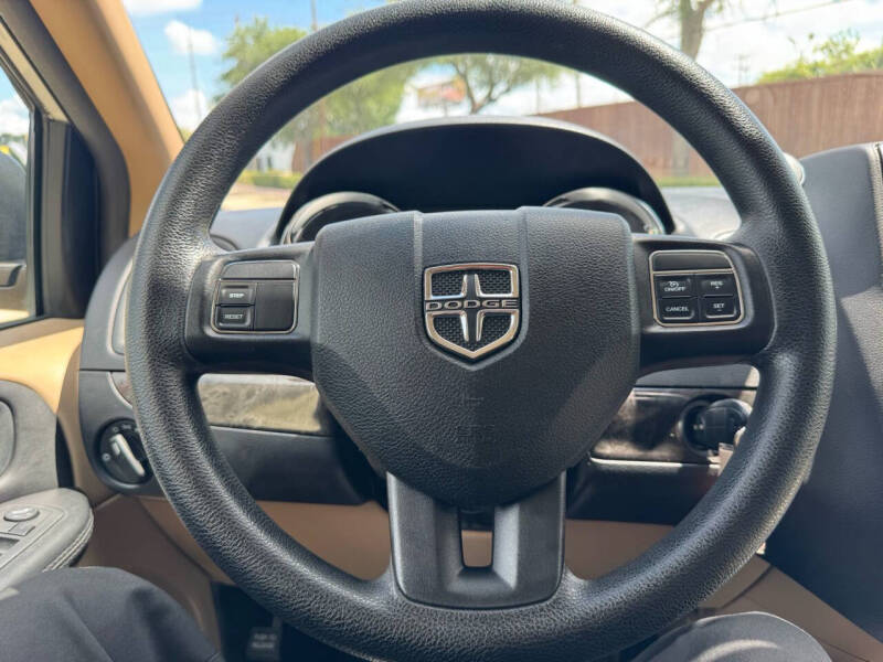 2014 Dodge Grand Caravan SE