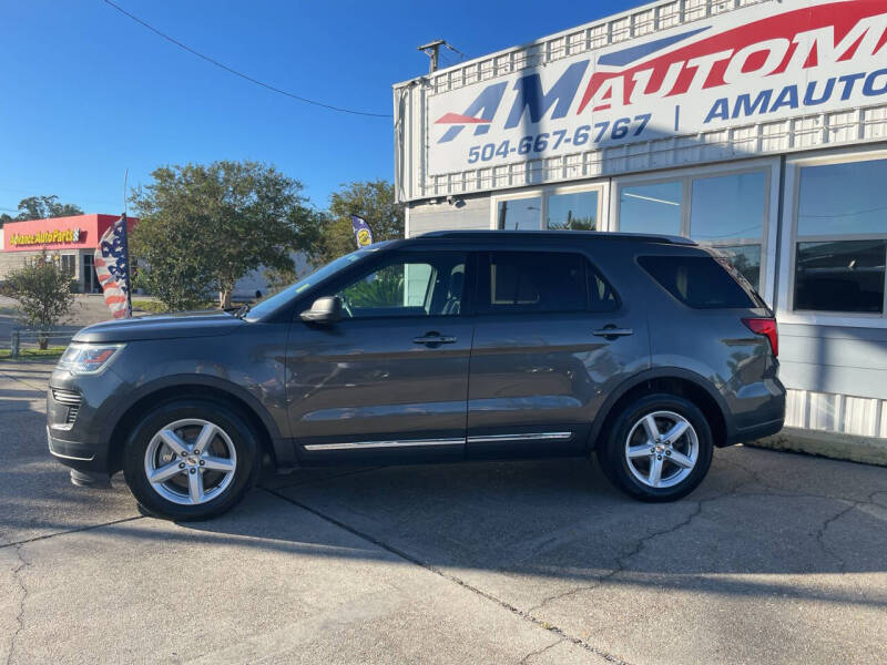 2018 Ford Explorer XLT photo 3