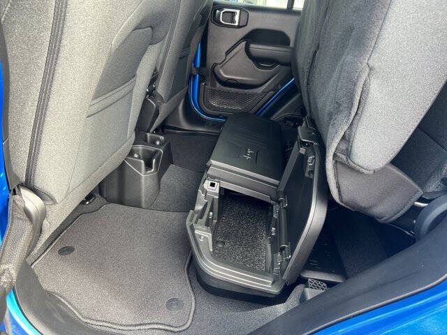 2024 Jeep Gladiator Sport S