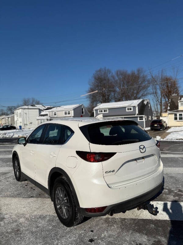 2018 Mazda CX-5 Sport
