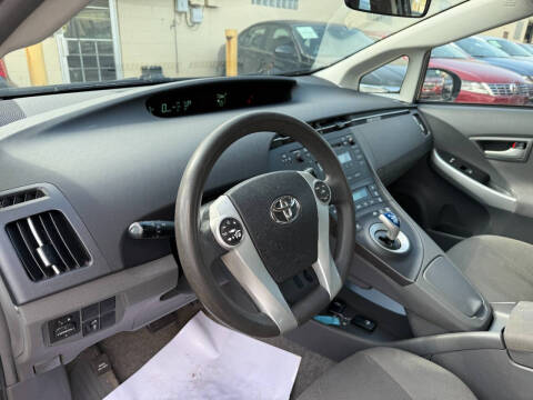 2011 Toyota Prius Two