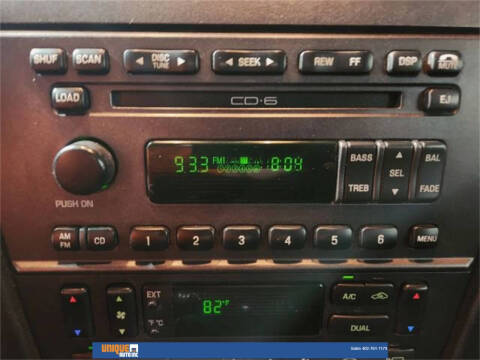 2003 Ford Thunderbird