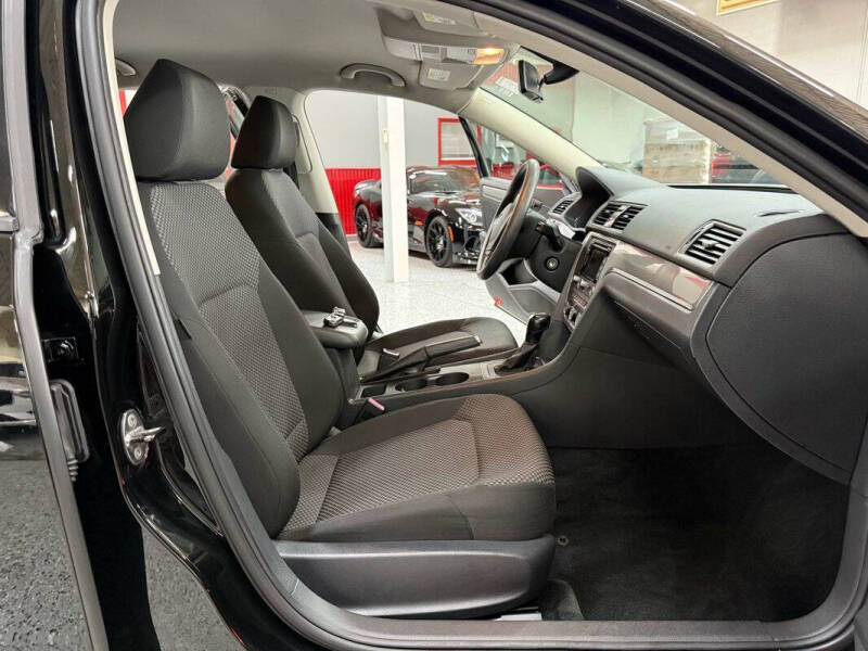2014 Volkswagen Passat