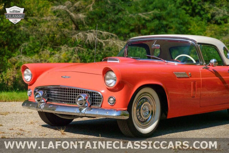 1956 Ford Thunderbird