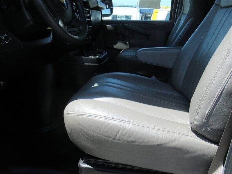 2018 Chevrolet Express 2500