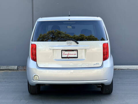 2008 Scion xB