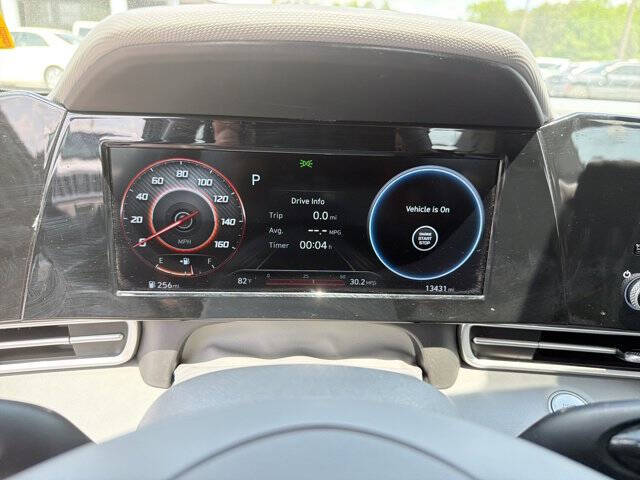 2022 Hyundai Elantra