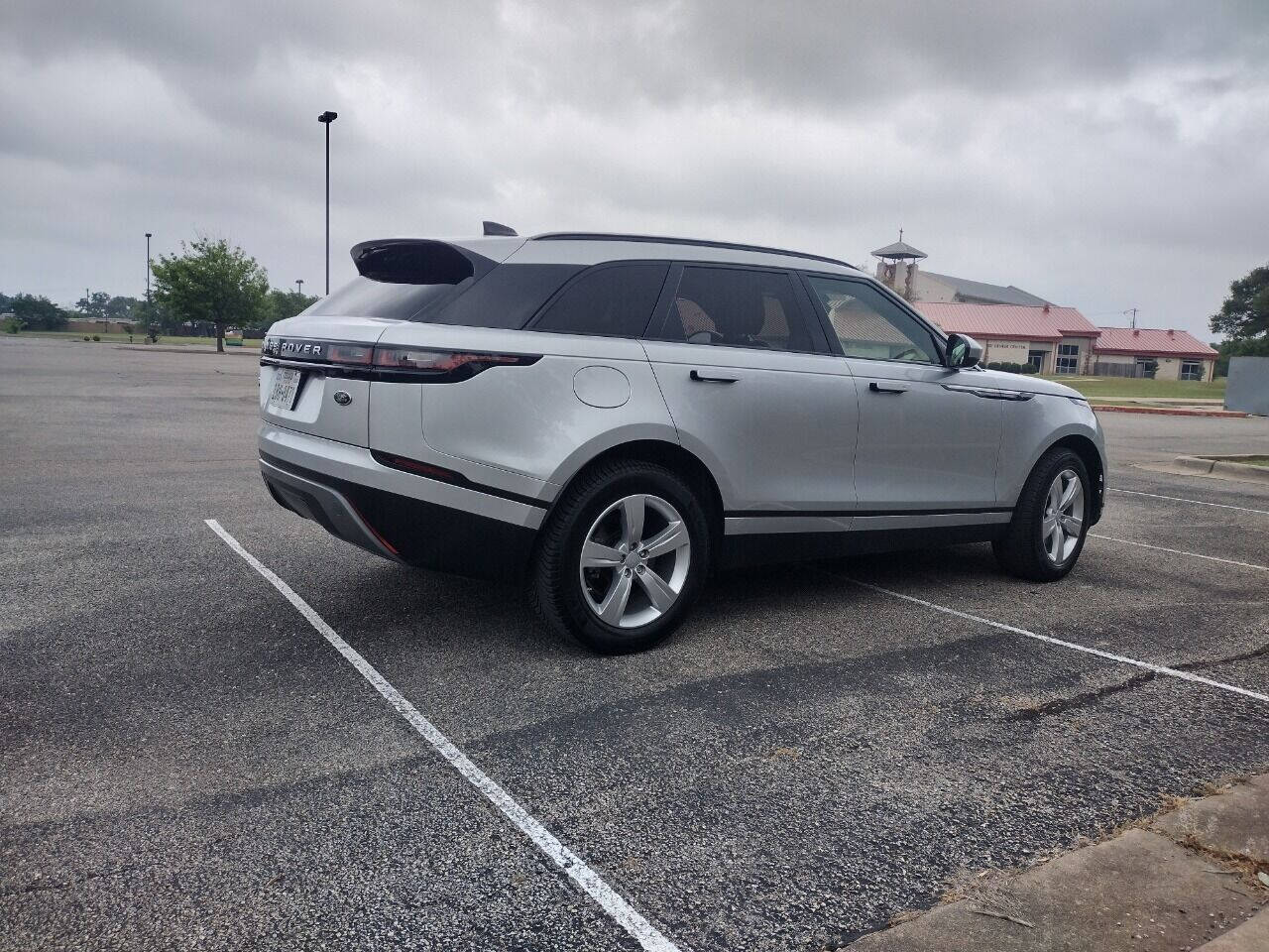 2019 Land Rover Range Rover Velar for sale at T.D.D.S.Auto in Cedar Park, TX