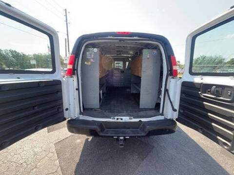 2016 Chevrolet Express 2500