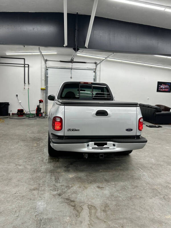 2000 Ford F-150 SVT Lightning