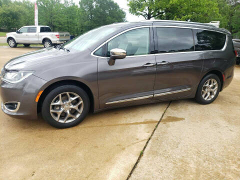 2018 Chrysler Pacifica for sale at Crossroads Outdoor, Inc. in Corinth MS