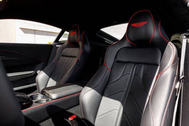 2026 Aston Martin Vantage