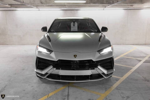 2023 Lamborghini Urus S