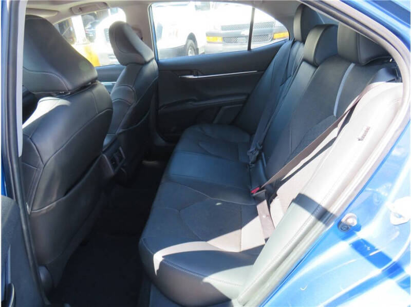 2020 Toyota Camry XSE